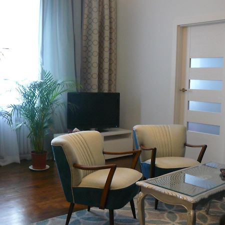 Апартаменты Apartament Chmielna Варшава Экстерьер фото