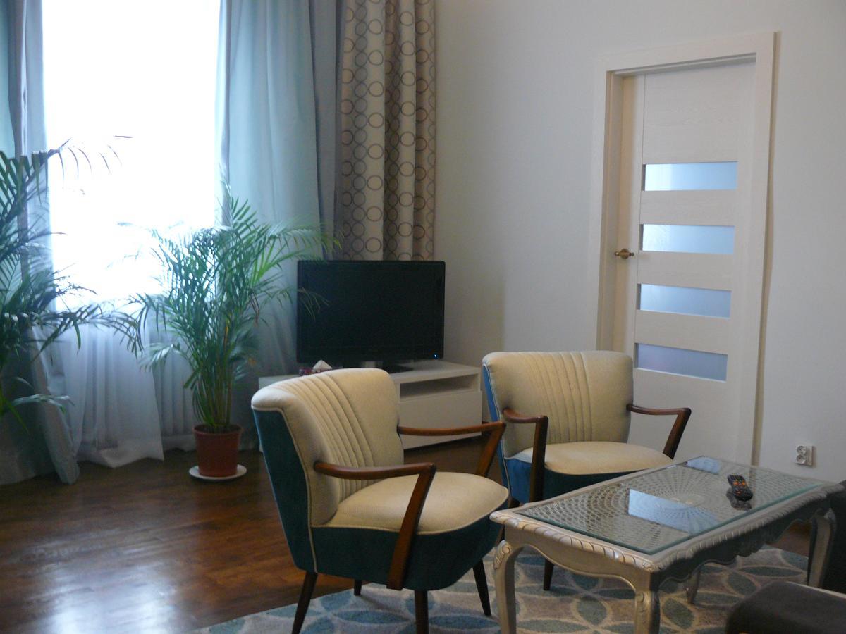 Апартаменты Apartament Chmielna Варшава Экстерьер фото