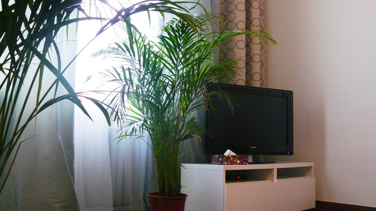 Апартаменты Apartament Chmielna Варшава Экстерьер фото