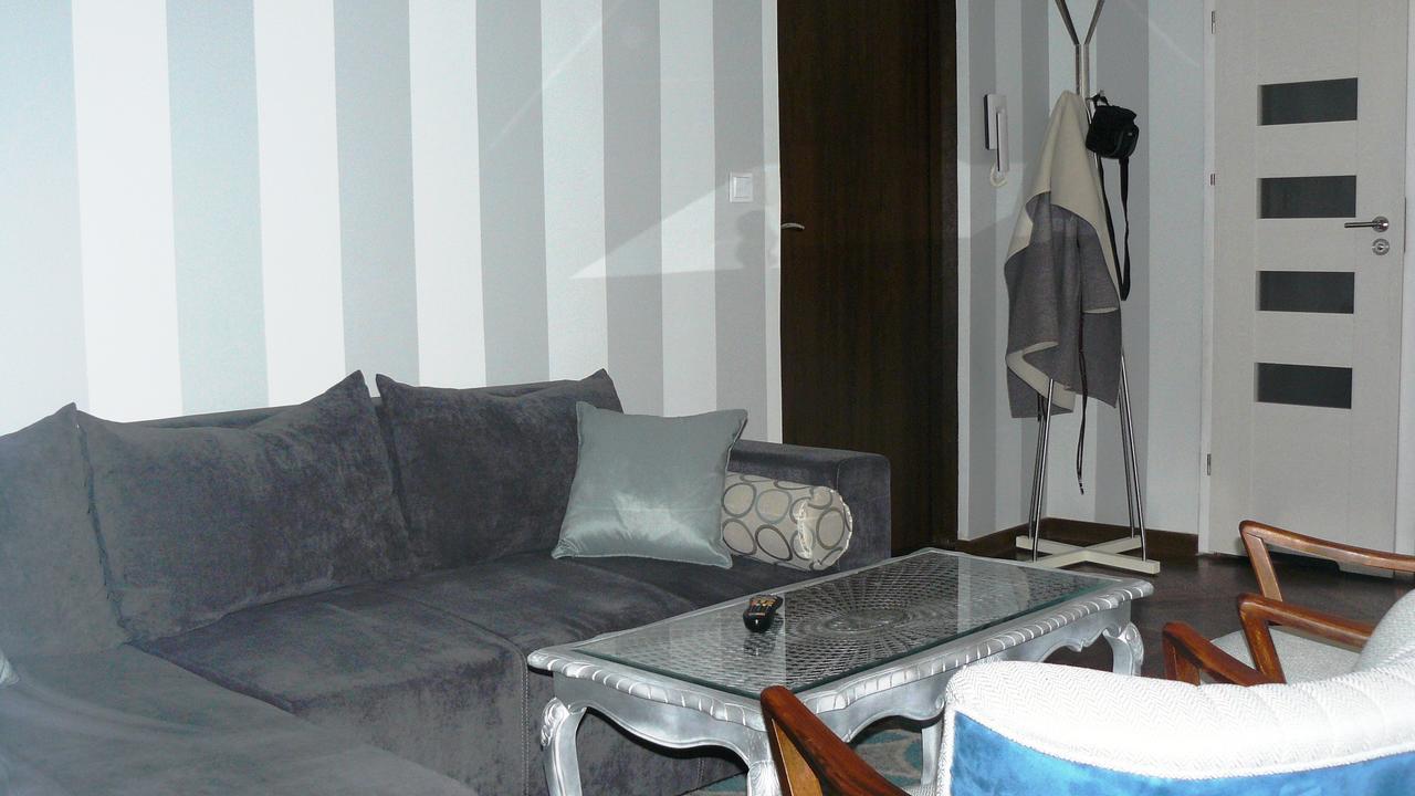 Апартаменты Apartament Chmielna Варшава Экстерьер фото