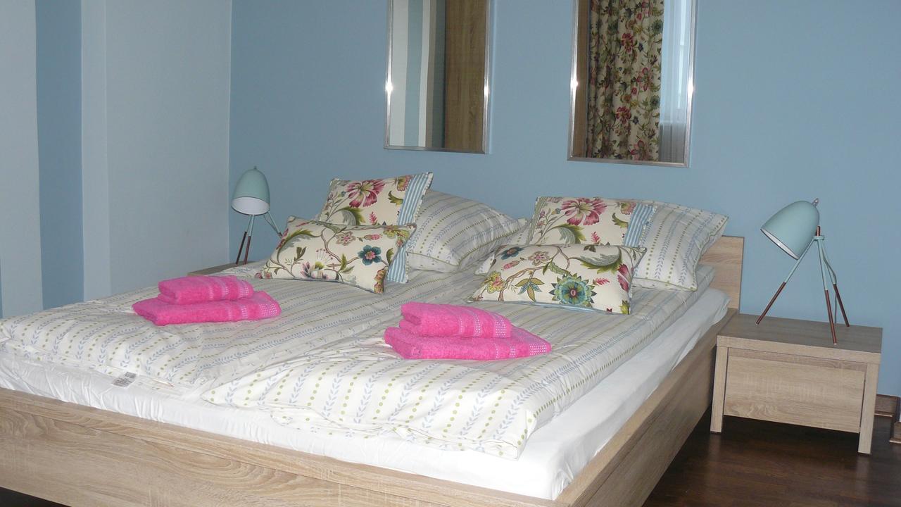 Апартаменты Apartament Chmielna Варшава Экстерьер фото