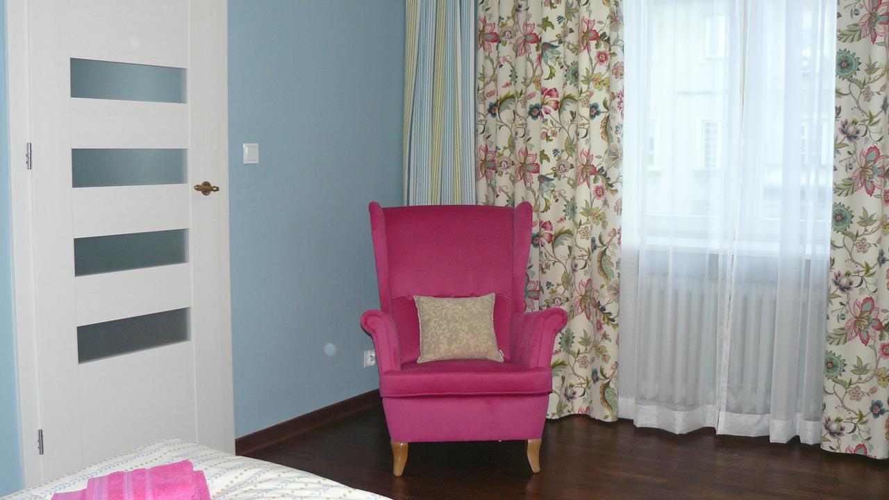 Апартаменты Apartament Chmielna Варшава Экстерьер фото